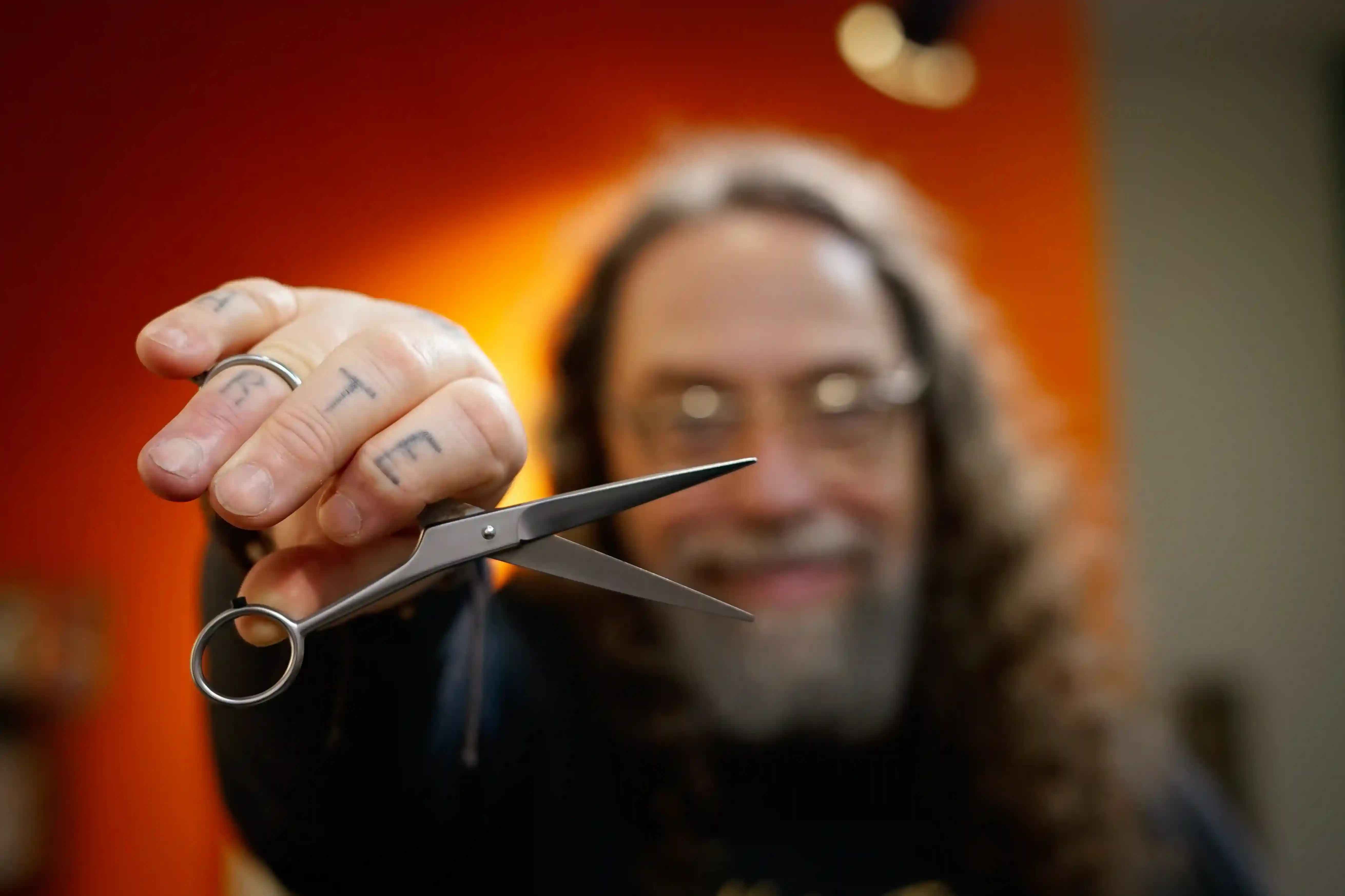 Gustavo Sassi - Barbero profesional Mala Testa Caballito